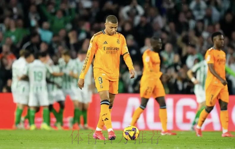 马卡:皇马近5轮仅5分 3次被判点球都在裁判风波后